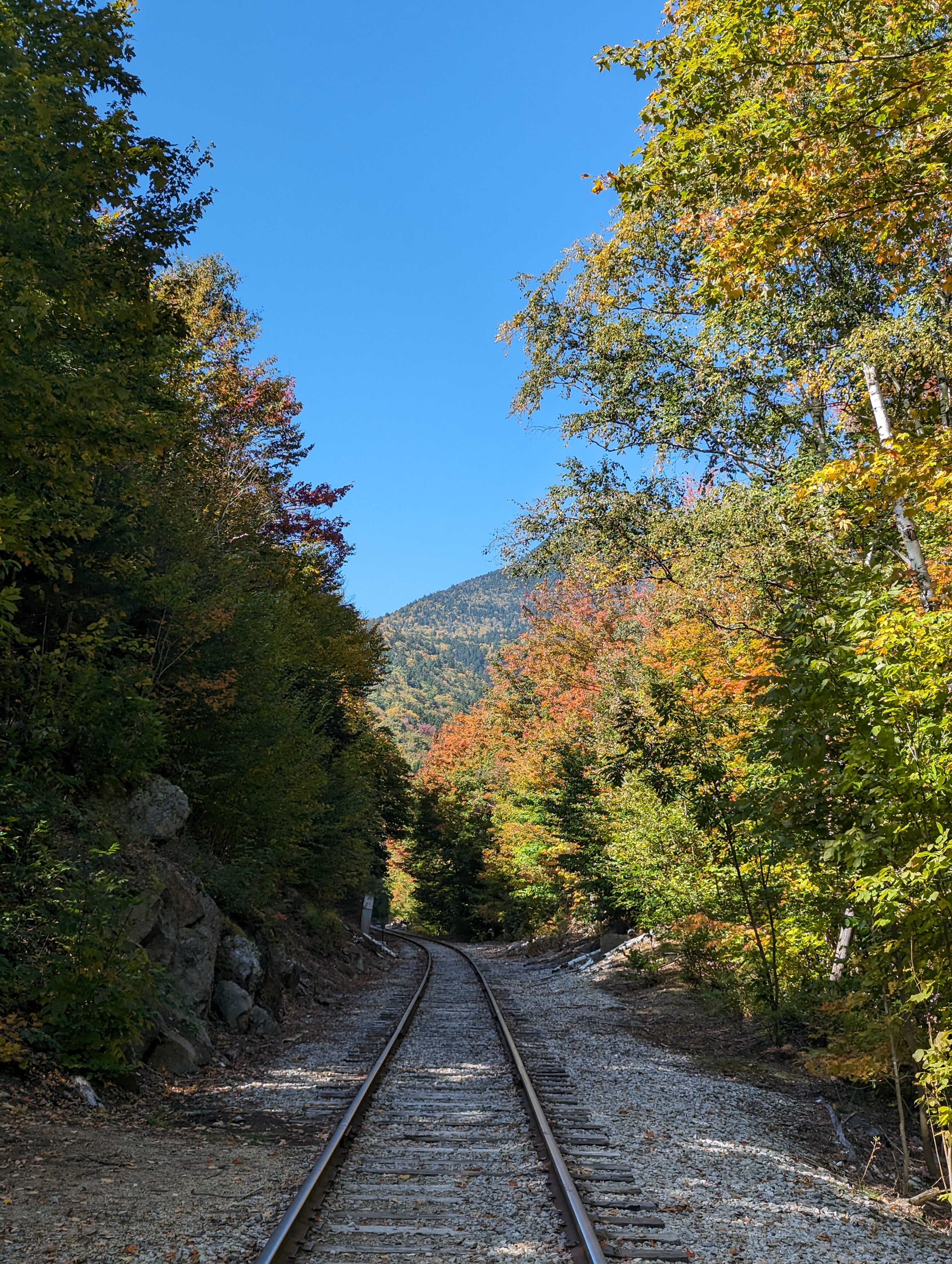 0013_NewHampshire PXL 20231001 164107619