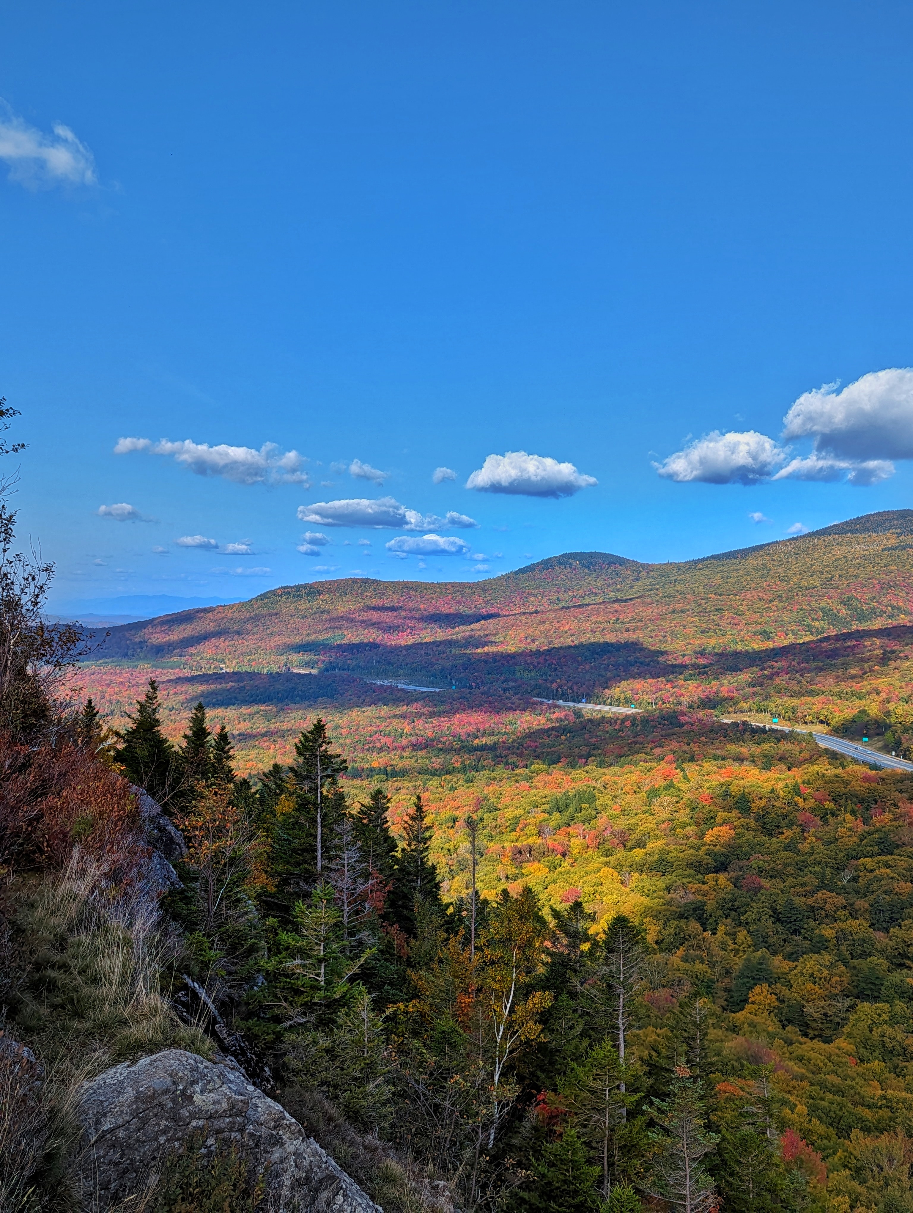 0013_NewHampshire PXL 20231001 194746858 01